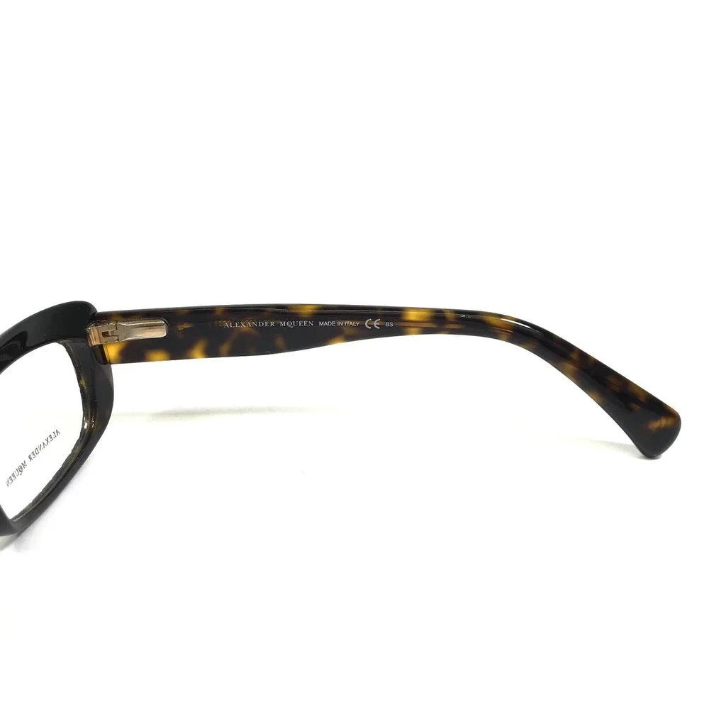 Alexander McQueen demo lenses